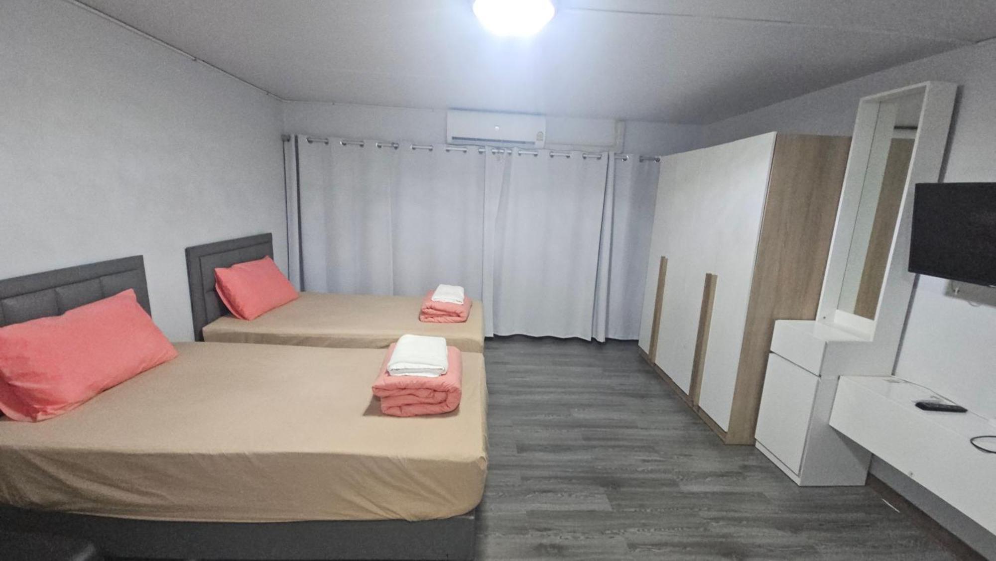 暖武里 新房洗衣房旅馆酒店 外观 照片